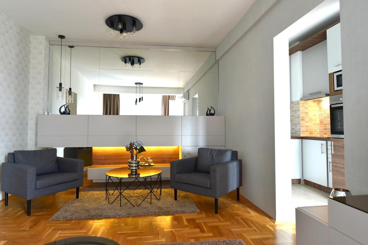Sky Lux Apartman 上米拉诺瓦茨 外观 照片
